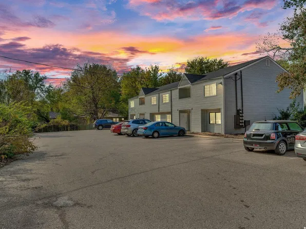 1501 W 25th Ct APT C8, Lawrence, KS 66046