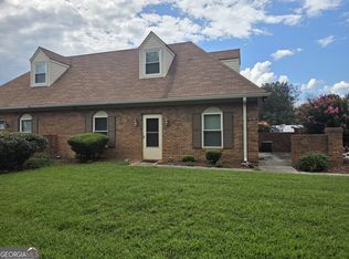 891 Park Pl NE, Conyers, GA 30012