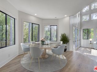 2741 Rinconia Dr, Los Angeles, CA 90068