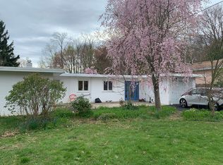 37 Homestead Ln, Roosevelt, NJ 08555