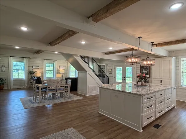2730 Highway 23, Combs, AR 72721