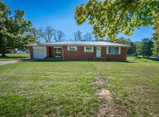 6622 Veto Rd, Belpre, OH 45714