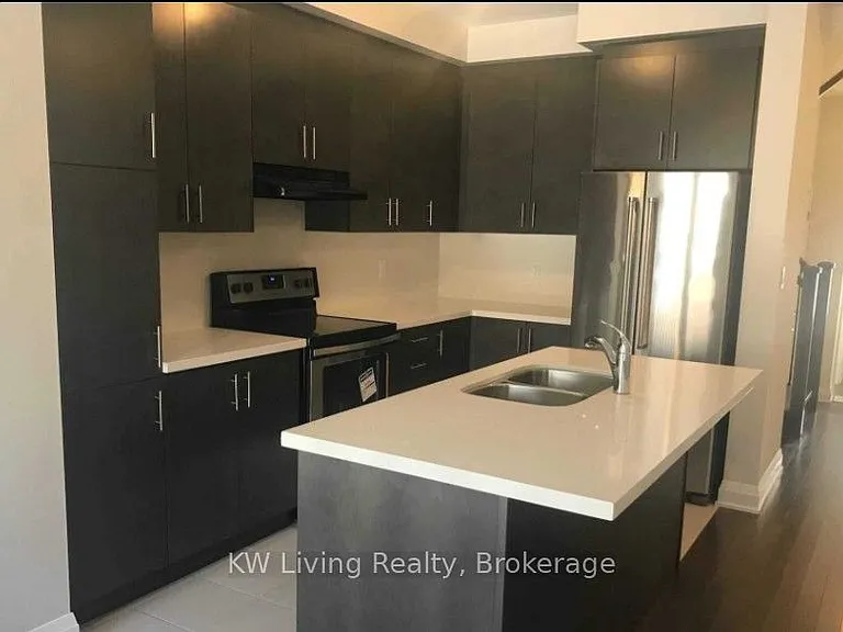 39 Oliana Way — Photo 3