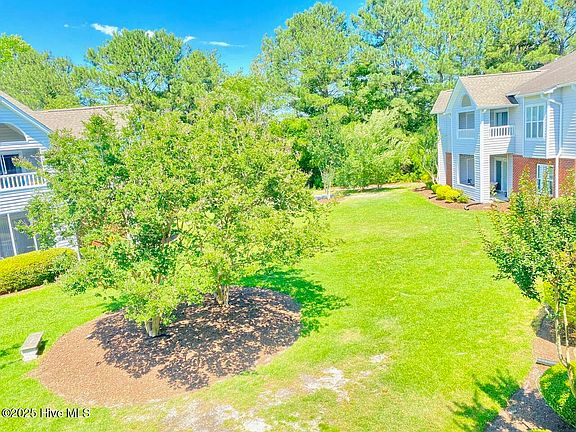 5th image of 4105 Breezwood Drive #203