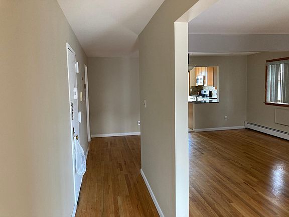 5th image of 1022 Dean Ave APT 2