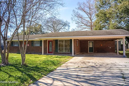213 Birch Dr Photo 1