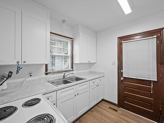4th image of 249 Kershaw St NE