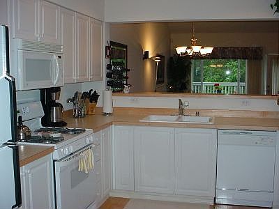 5th image of 22716 43rd Ave S