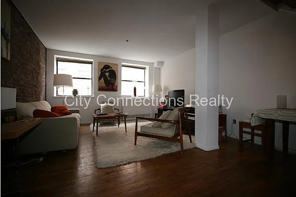 Rented by City Connections Realty | media 52
