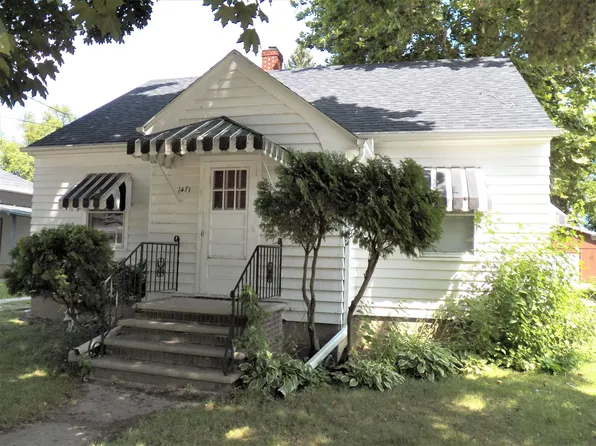 1471 Kurtz Ave, Green Bay, WI 54301