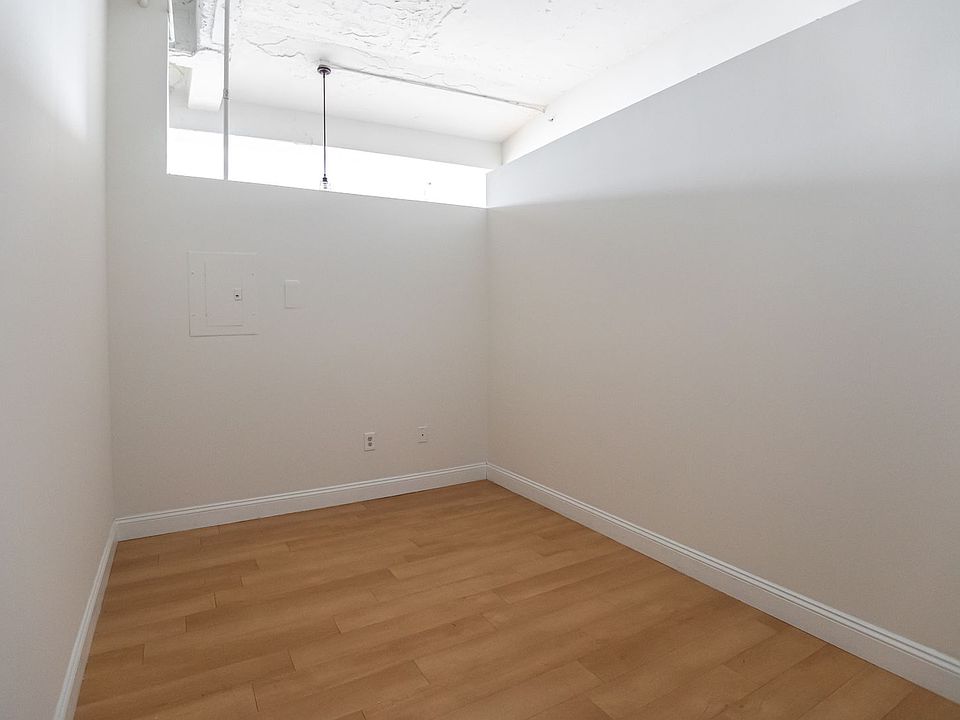 4600 Woodward Ave Apt 212, photo 8