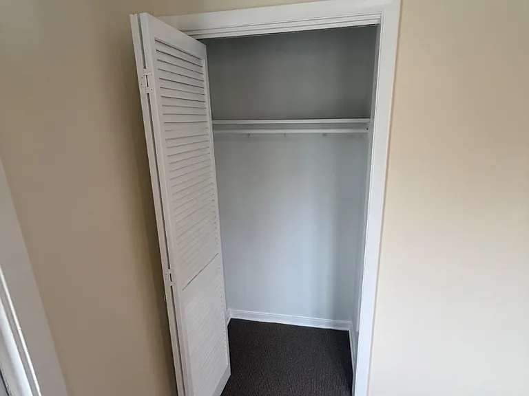 Unit Photo