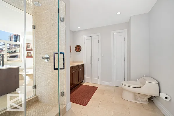 Rented by Douglas Elliman | media 42