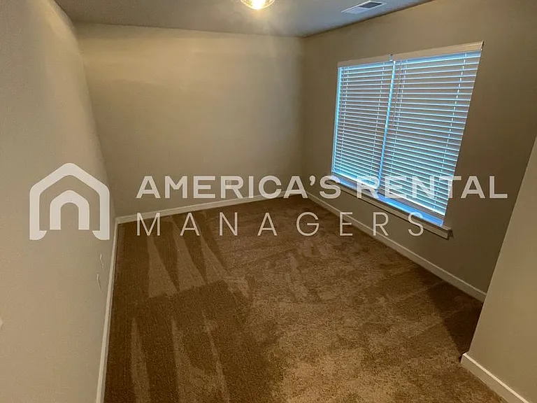 333 Buckhorn Cir — Photo 20