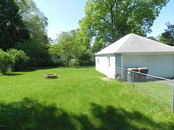 2nd image of 308 E Orleans St