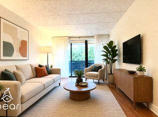 207 Prospect Park SW APT 2A, Brooklyn, NY 11218