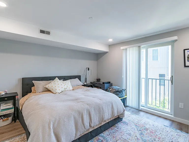 745 N 20th Street — Photo 12