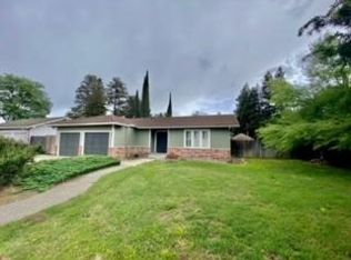 2300 E Hawkeye Ave, Turlock, CA 95380