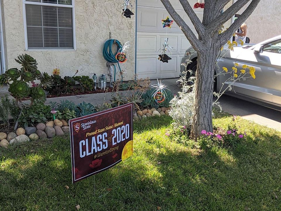 1st image of 1439 Vine Cir