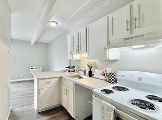 Geneva Flats, Aurora, CO 80010