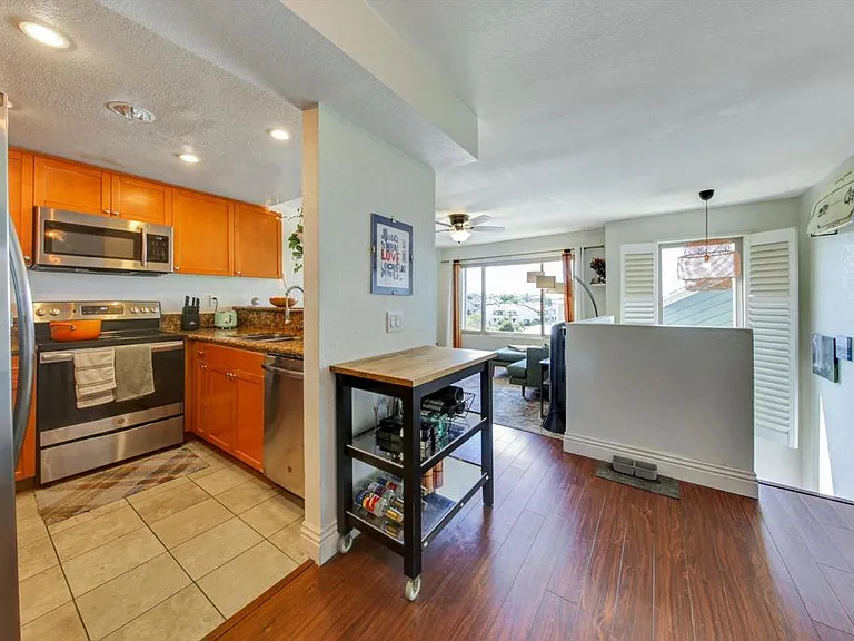 2257 Worden St #2 — Photo 6