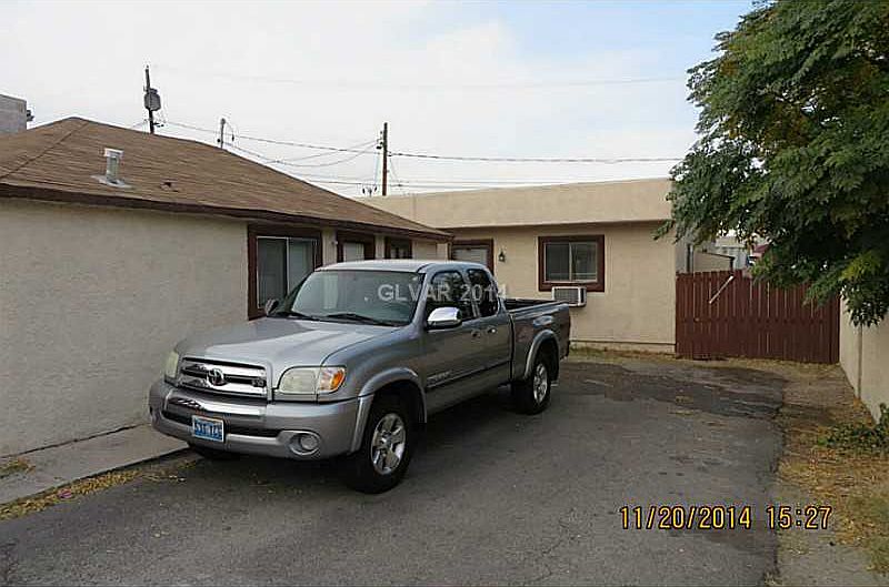 2nd image of 3712 Vegas Dr