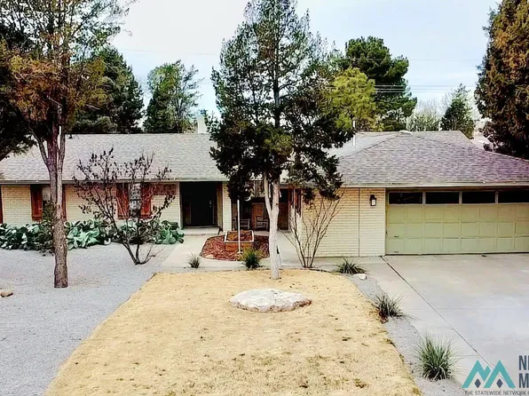 2712 Chrysler Dr, Roswell, NM 88201