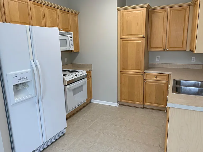5983 Forest Lakes Cv — Photo 3