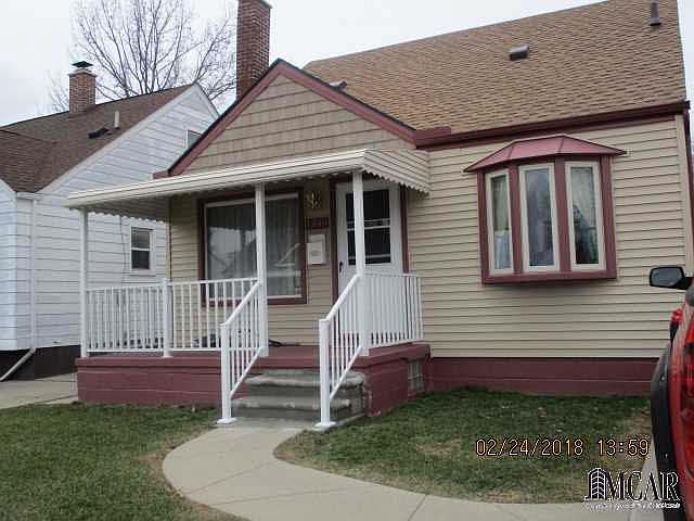 1st image of 1044 Mill St