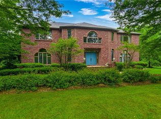5322 Muirfield Dr, Canfield, OH