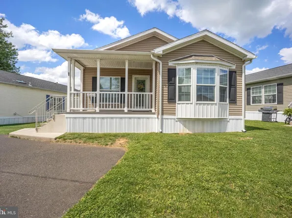 2304 Brownsville Rd Trailer G09, Langhorne, PA 19053