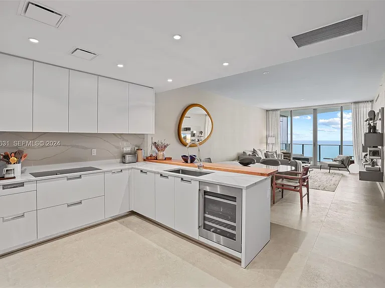 15701 Collins Ave #2103 — Photo 6