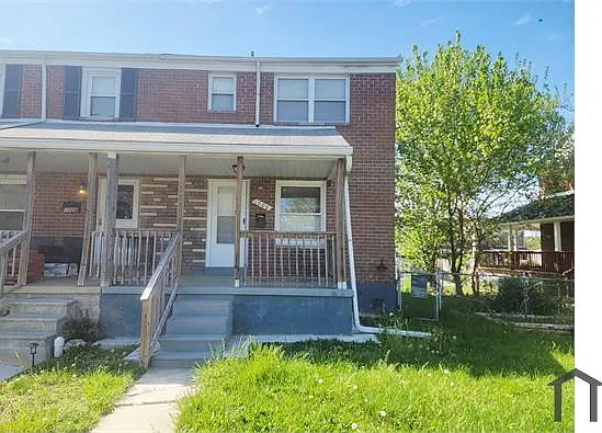 1008 Foxridge Ln — Photo 1