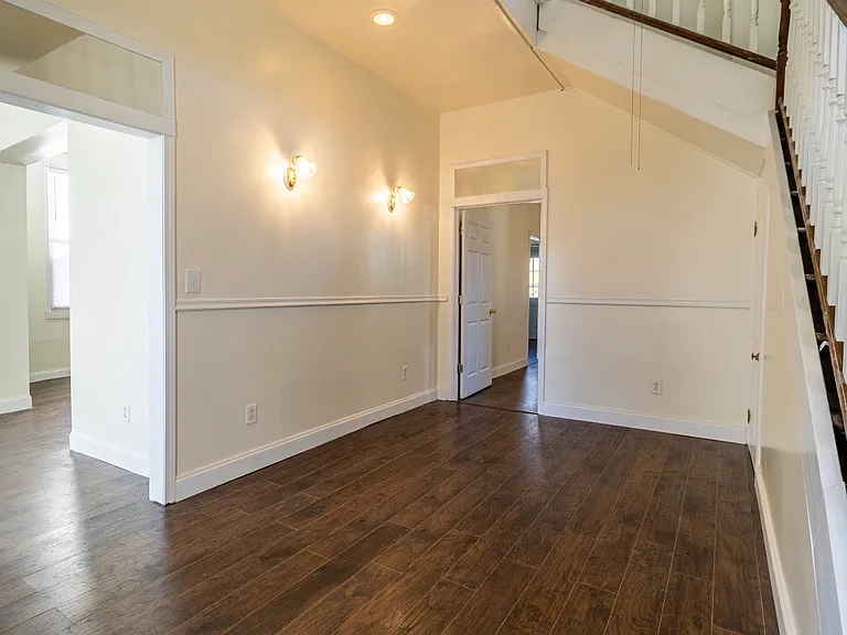 721 Martin Luther King Jr Dr — Photo 20