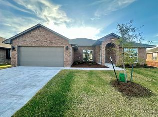 18325 Austin Ct, Edmond, OK 73012