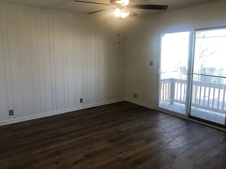 424 Maple St W #1 — Photo 18