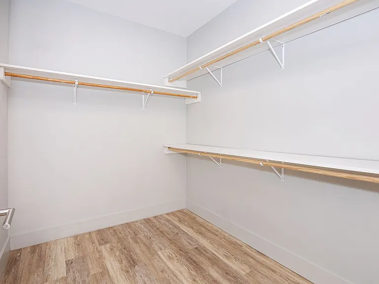 2501 Bienville Blvd #424 — Photo 35