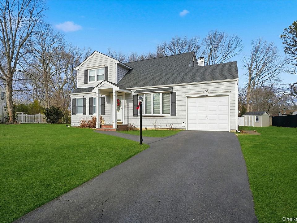 1st image of 7 Herdman Court