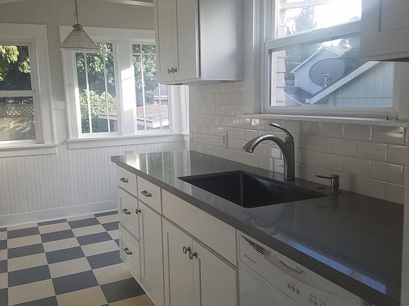 New kitchen