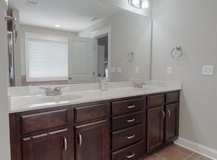 2921 Hampton Ridge Rd, Fayetteville, NC 28311