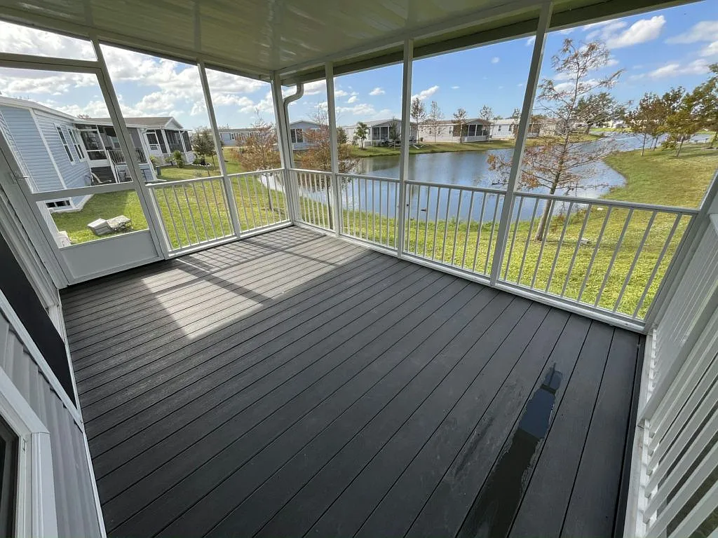 3 bed, 2.0 bath, 1441 sqft, $1,995 — Photo 3