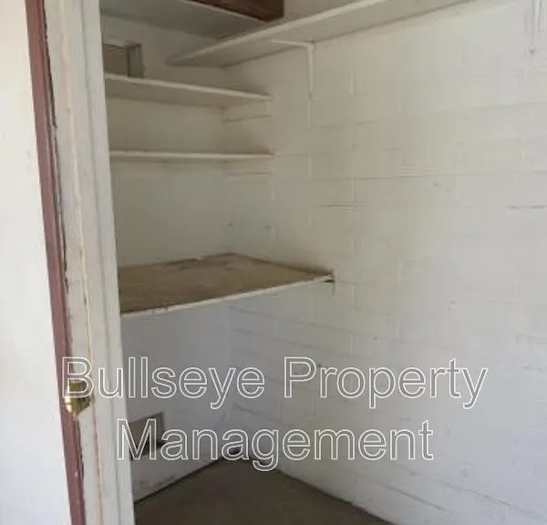 1901 S Farmer Ave #1901 — Photo 43