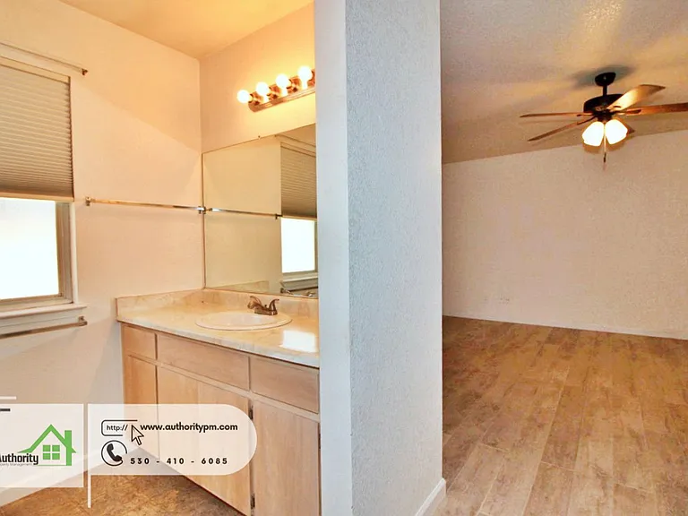 1722 Almaden Dr — Photo 23