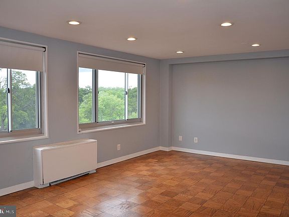 4th image of 1900 Lyttonsville Rd APT 1103