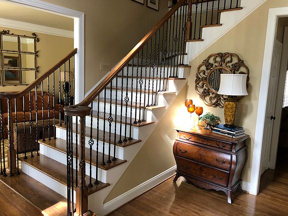 4th image of 3028 Brook Highland Dr