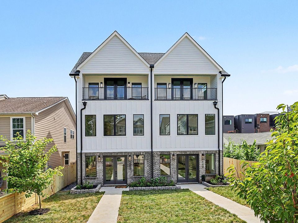 1st image of 535A Moore Ave