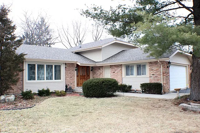 5730 Doe Cir photo 1