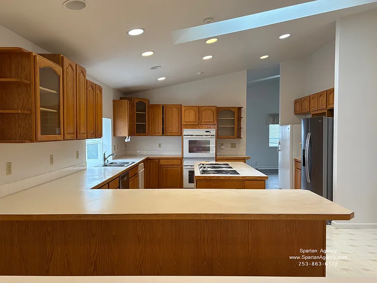 15310 Main St E #1 — Photo 2