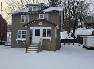 1305 College Ave, Bluefield, WV 24701