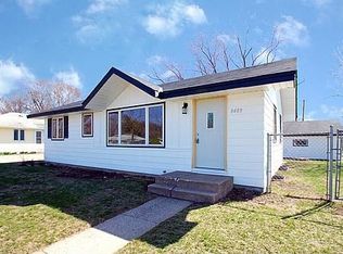 8489 Grafton Ave S, Cottage Grove, MN 55016